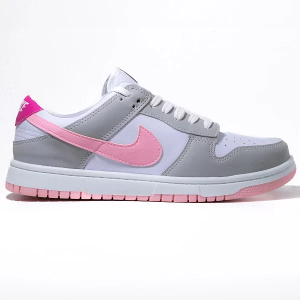 Tênis Feminino Nike Dunk Low Pro Premium - Image 12